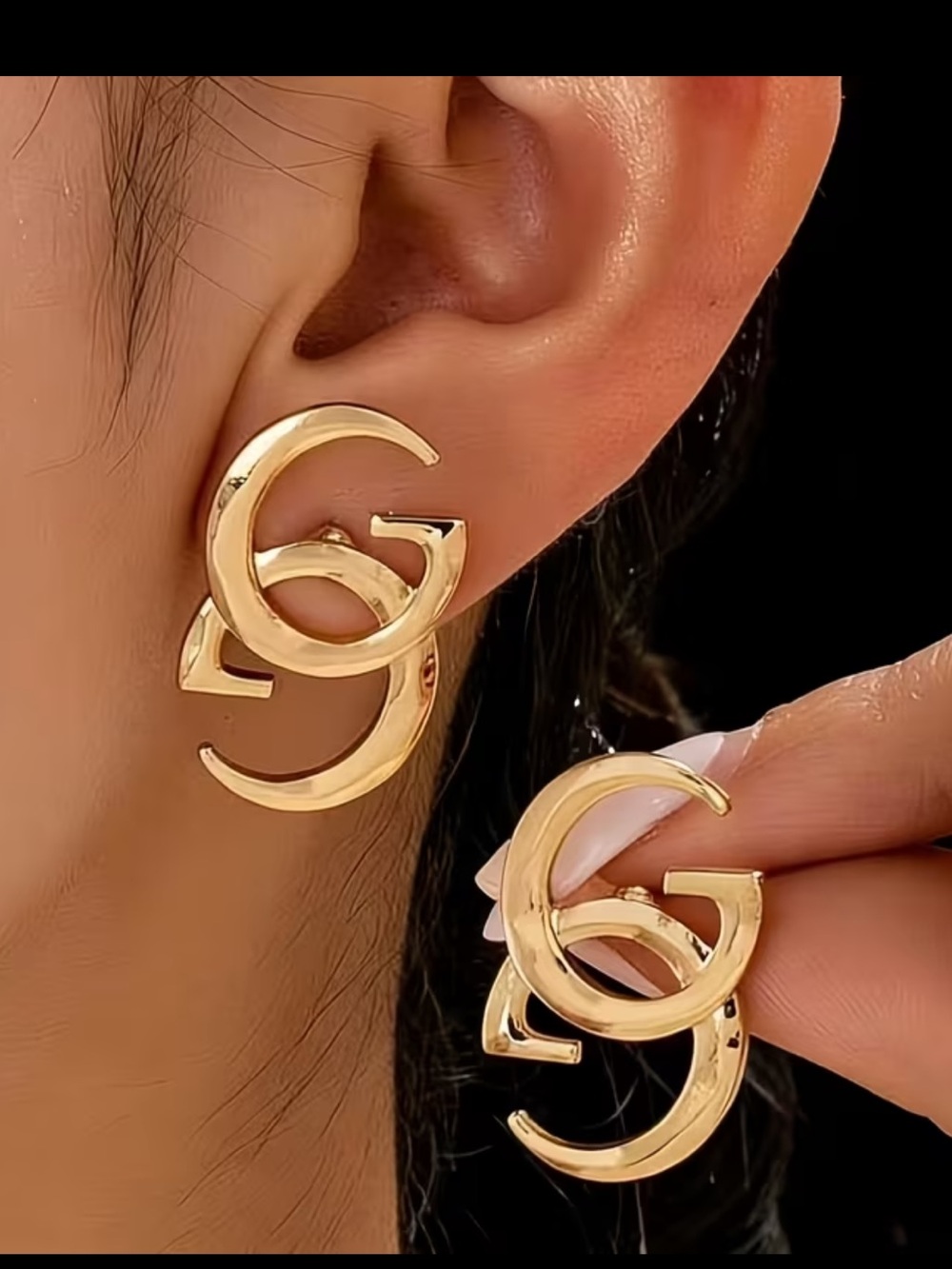 Gold Interlocking  Earrings - Women Jewelry